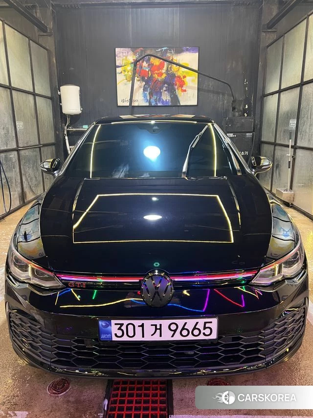 Volkswagen Golf 8th Generation 2022 Черный из Кореи