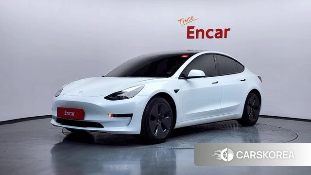 Tesla Model 3 2022 Белый из Кореи