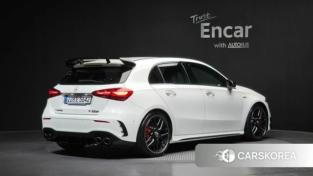 Mercedes-Benz A-Class W177 2025 Белый из Кореи
