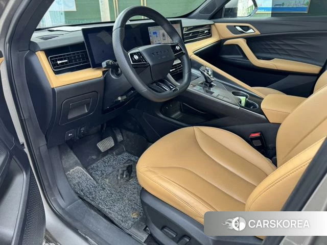 Roewe RX5 2023 Темно-серый из Китая