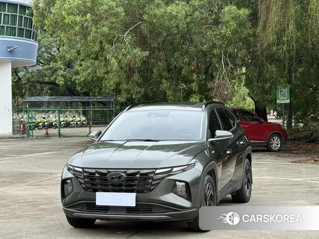 Hyundai Tucson 2022 Темно-серый из Китая