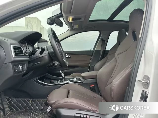 BMW 1 series 2023 Белый из Китая
