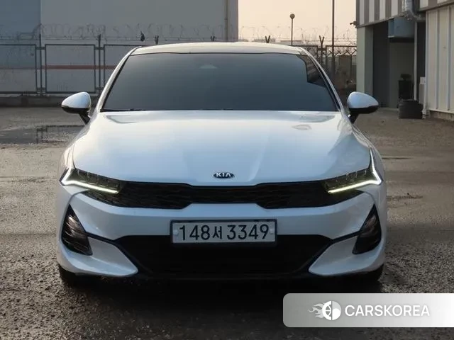 Kia K5 3rd generation 2021 Белый из Кореи