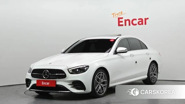 Mercedes-Benz E-Class W213 2020 Белый из Кореи