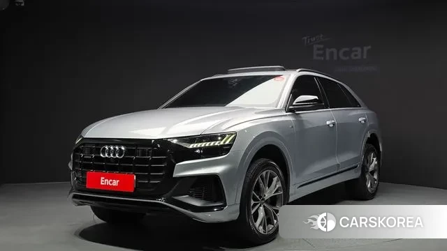 Audi Q8 (4M) 2022 Серебристо-серый из Кореи