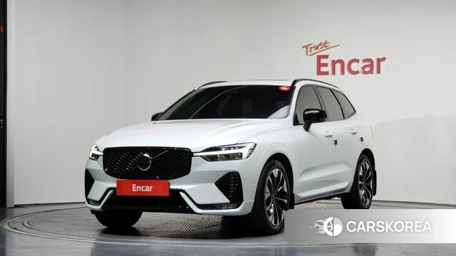 Volvo XC60 second Generation 2025 Белый из Кореи