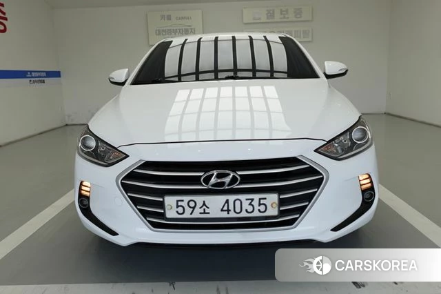 Hyundai Avante AD 2018 Белый из Кореи
