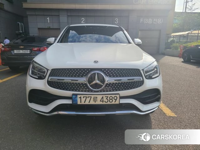 Mercedes-Benz GLC-Class X253 2021 Белый из Кореи