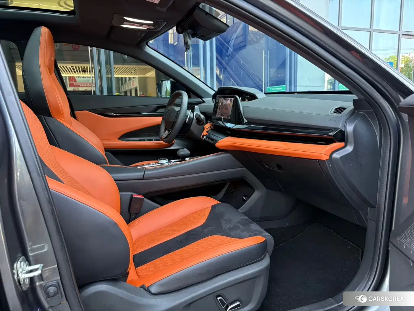 Chang'an Changan UNI-V 2024 Silver/gray из Китая