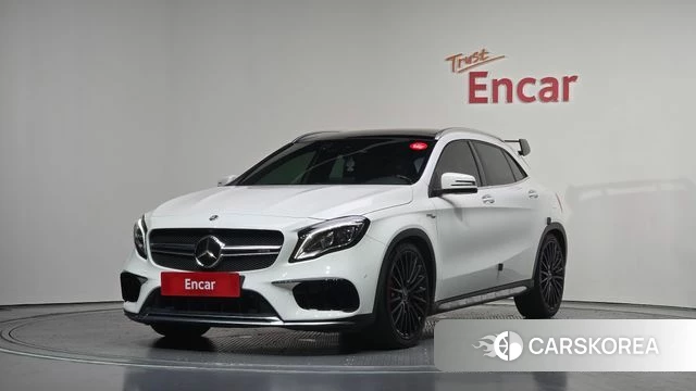 Mercedes-Benz GLA-Class X156 2019 Белый из Кореи