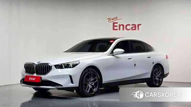 BMW 5 Series (G60) 2024 Белый из Кореи