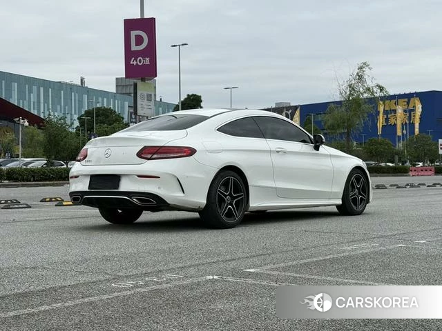 Mercedes-Benz Class C (imported) 2021 Белый из Китая