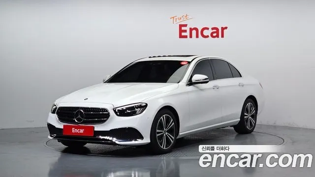 Mercedes-Benz E-Class W213 2021 Белый из Кореи