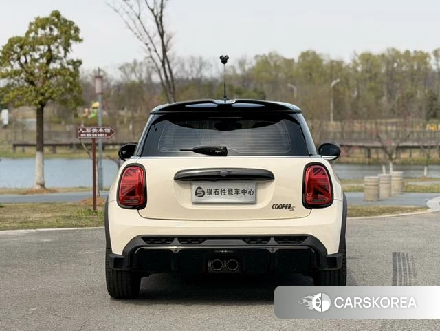 MINI MINI 2024 Белый из Китая