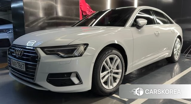 Audi A6 (C8) 2023 Белый из Кореи