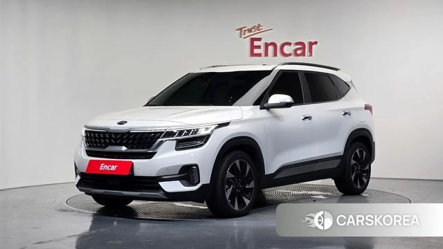 Kia Seltos 2021 Белый из Кореи