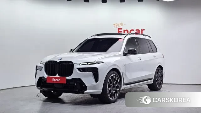 BMW X7 (G07) 2025 Белый из Кореи