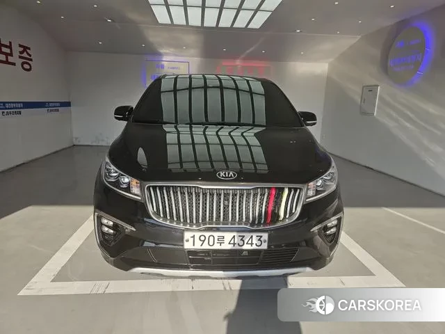 Kia The New Carnival 2018 Черный из Кореи