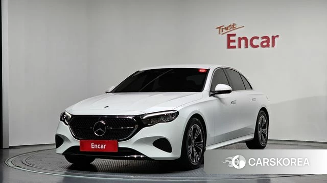 Mercedes-Benz E-Class W214 2024 Белый из Кореи