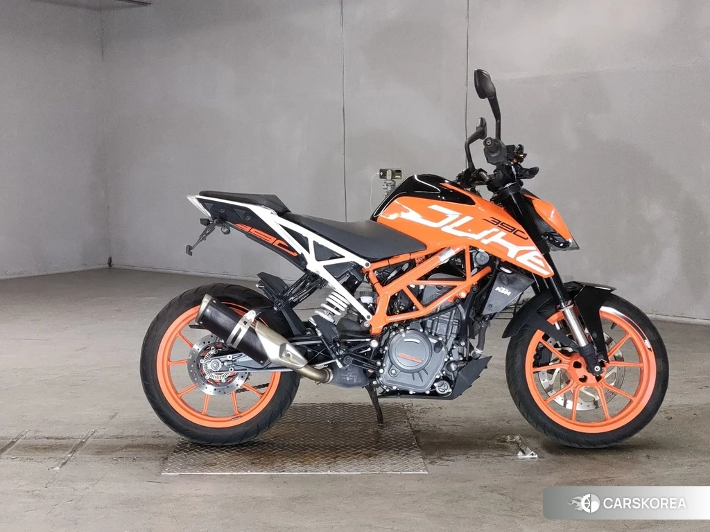 Проданный KTM 390 DUKE 2019 из Японии, фото 2