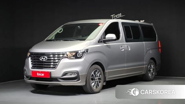 Hyundai The New Grand Starex 2018 Серебряный из Кореи