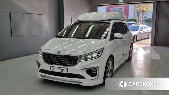 Kia The New Carnival 2018 Белый из Кореи