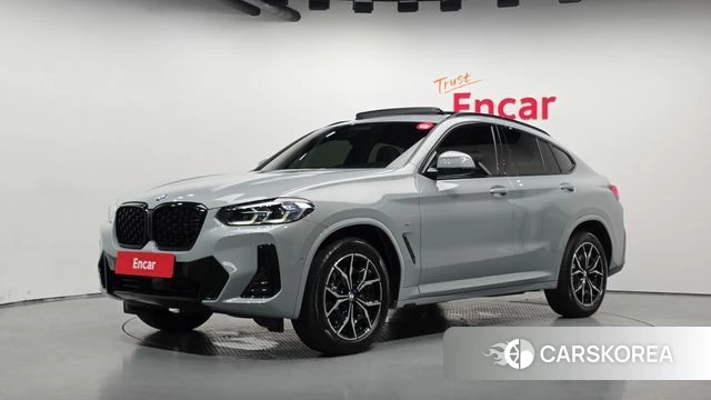 BMW X4 (G02) 2022 Серебристо-серый из Кореи