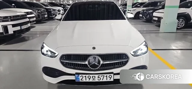 Mercedes-Benz C-Class W206 2024 Белый из Кореи