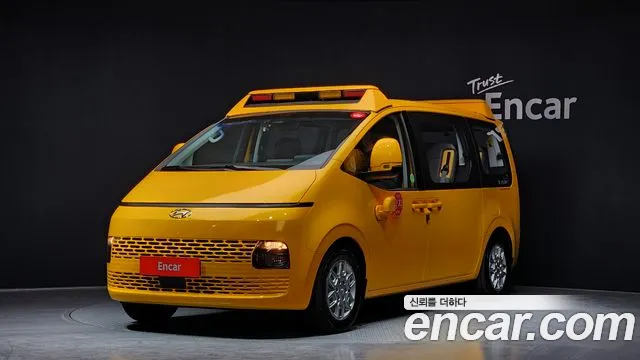 Hyundai Staria 2022 Желтый из Кореи