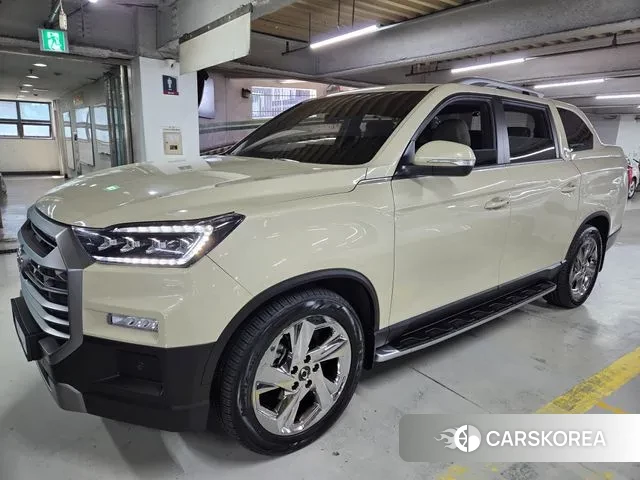Ssangyong The New Rexton Sport 2023 Жемчужный цвет из Кореи