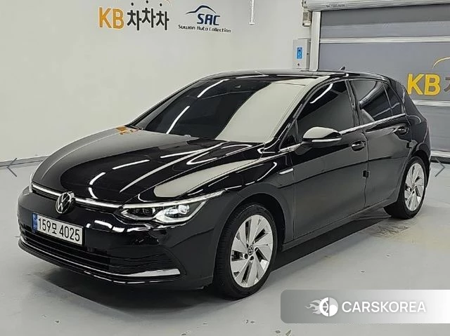 Volkswagen Golf 8th Generation 2022 Черный из Кореи