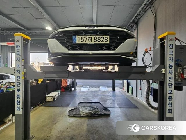 Hyundai Avante (CN7) 2022 Белый из Кореи