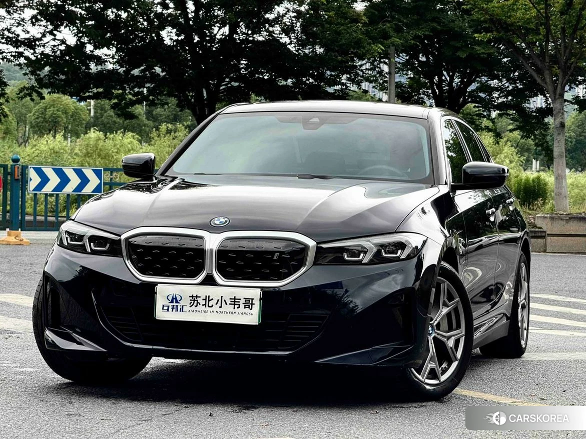 BMW i3 2023 Черный из Китая