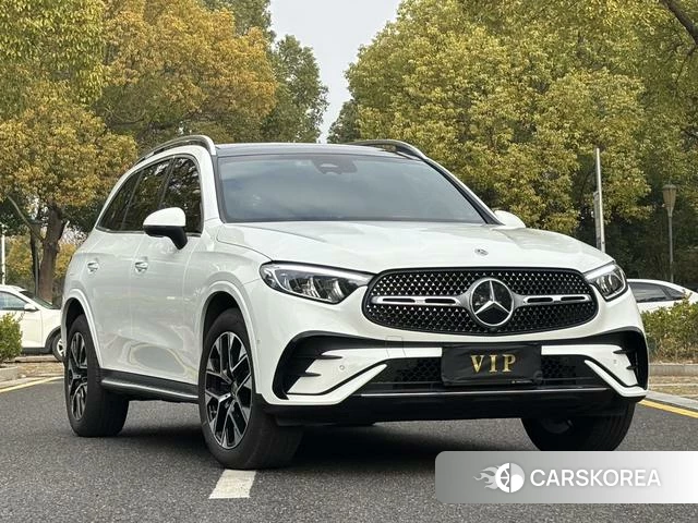 Mercedes-Benz GLC 2023 Белый из Китая