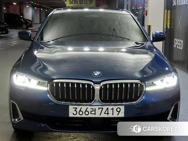 BMW 5 Series (G30) 2021 Синий из Кореи
