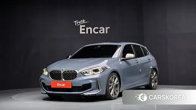 BMW 1 Series (F40) 2024 Серый из Кореи