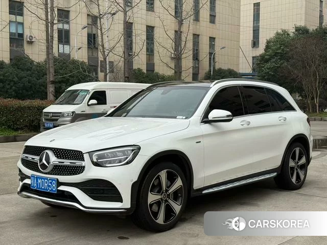 Mercedes-Benz GLC 2023 Белый из Китая