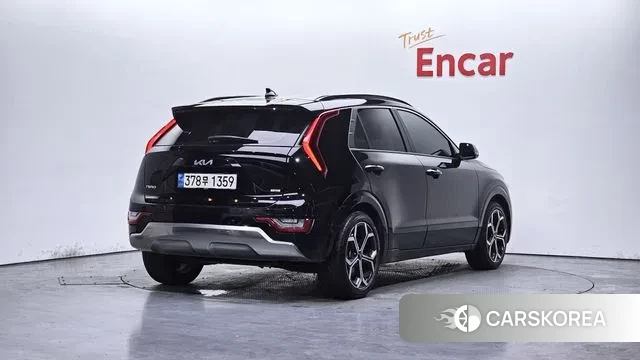 Kia Di Ol Nu Niro 2022 Черный из Кореи