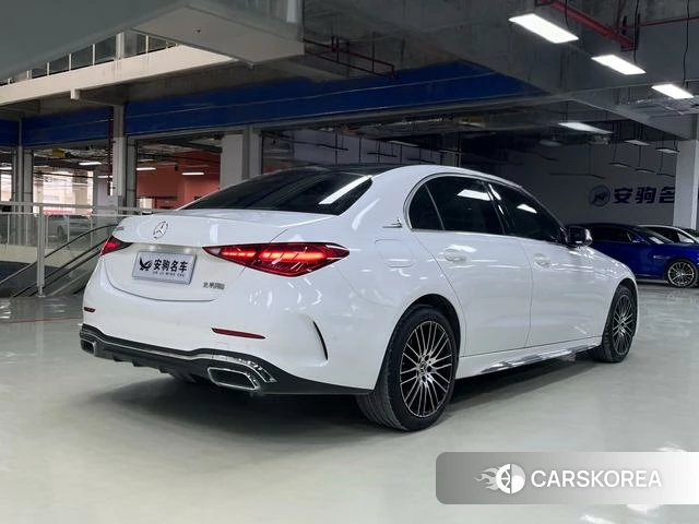 Mercedes-Benz Class C 2023 Белый из Китая