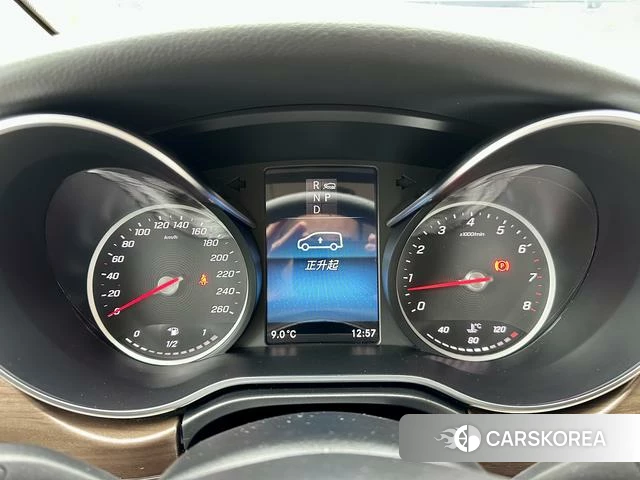 Mercedes-Benz V-class 2022 Черный из Китая