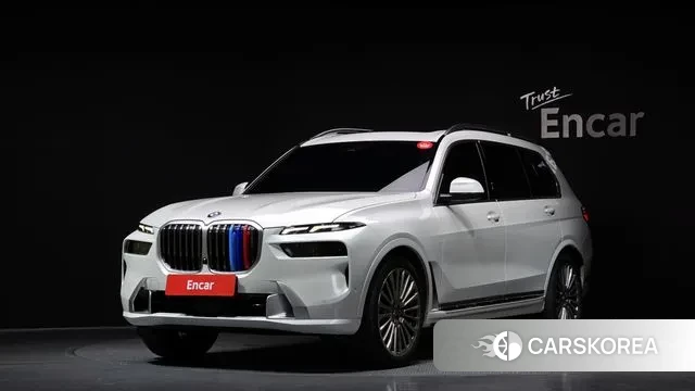 BMW X7 (G07) 2022 Белый из Кореи
