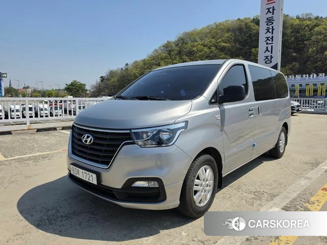 Hyundai The New Grand Starex 2019 Серый из Кореи