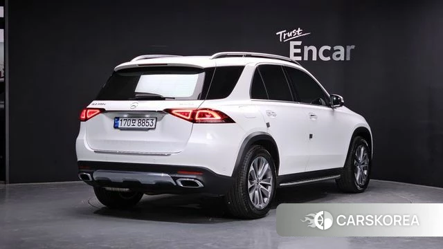 Mercedes-Benz GLE-Class W167 2023 Белый из Кореи