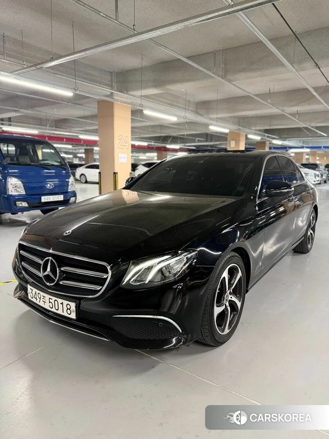 Mercedes-Benz E-Class W213 2020 Черный из Кореи