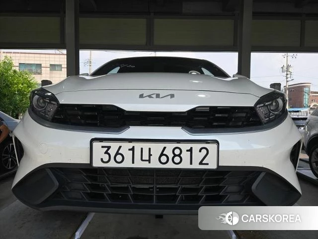 Kia The New K3 2nd generation 2022 Белый из Кореи