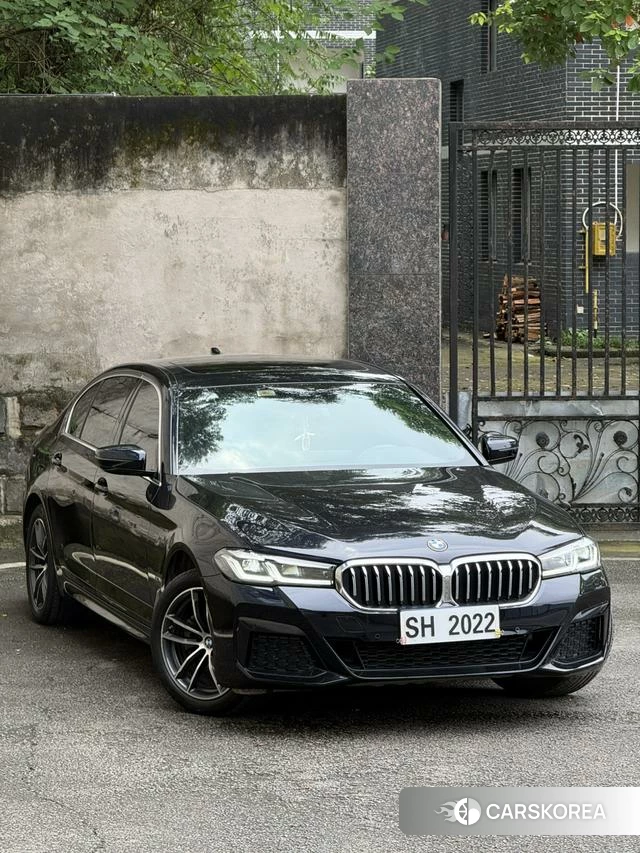 BMW 5 series 2021 Черный из Китая
