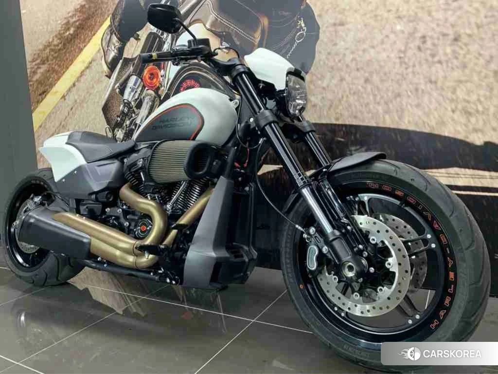 Проданный Harley-Davidson Softail FXDRS1870 114 2019 из Японии, фото 2