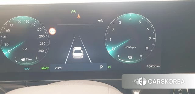 Hyundai Grandeur Hybrid (GN7) 2023 Серый из Кореи