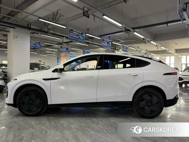 Xiaopeng Motors Xiaopeng G6 2025 Белый из Китая