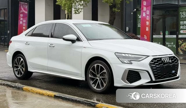 Audi A3 2021 Белый из Китая